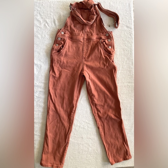 Overalls - Picture 2 of 4